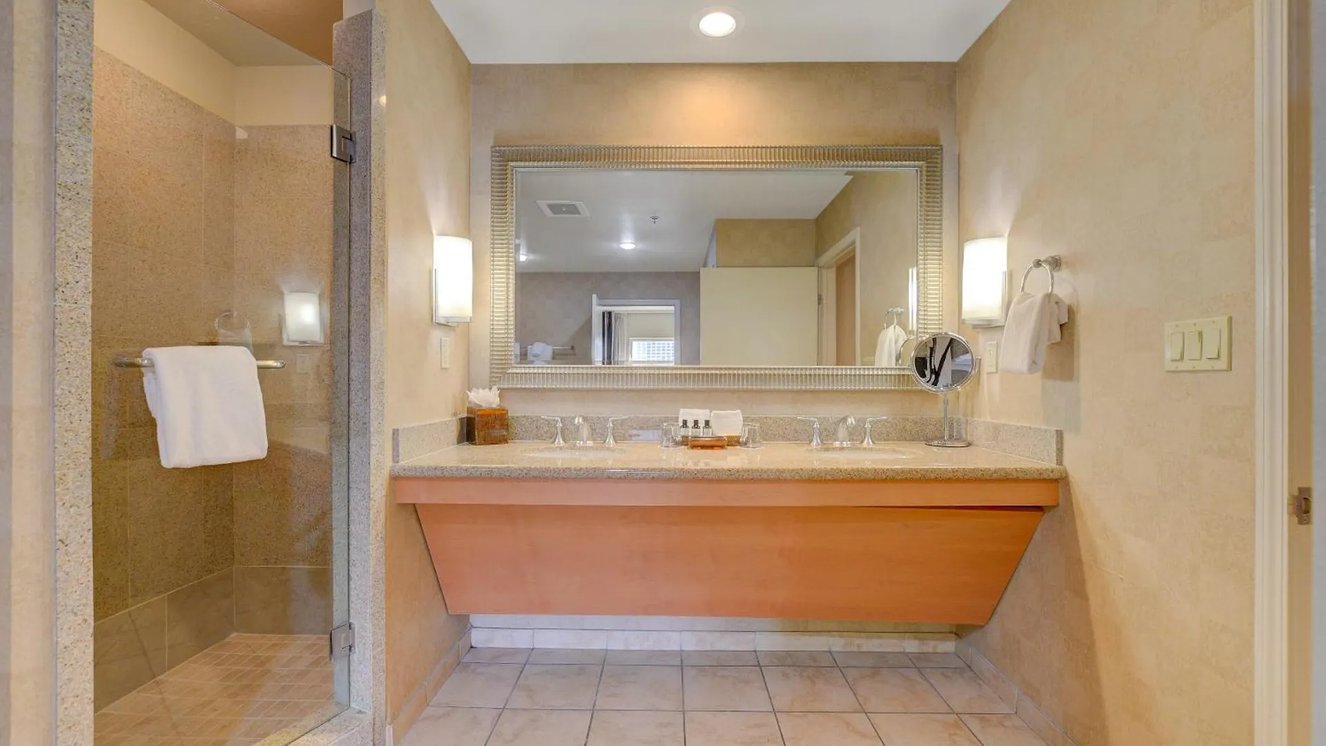 Princess II Suite Platinum * Balcony Strip Views Las Vegas Aparthotel